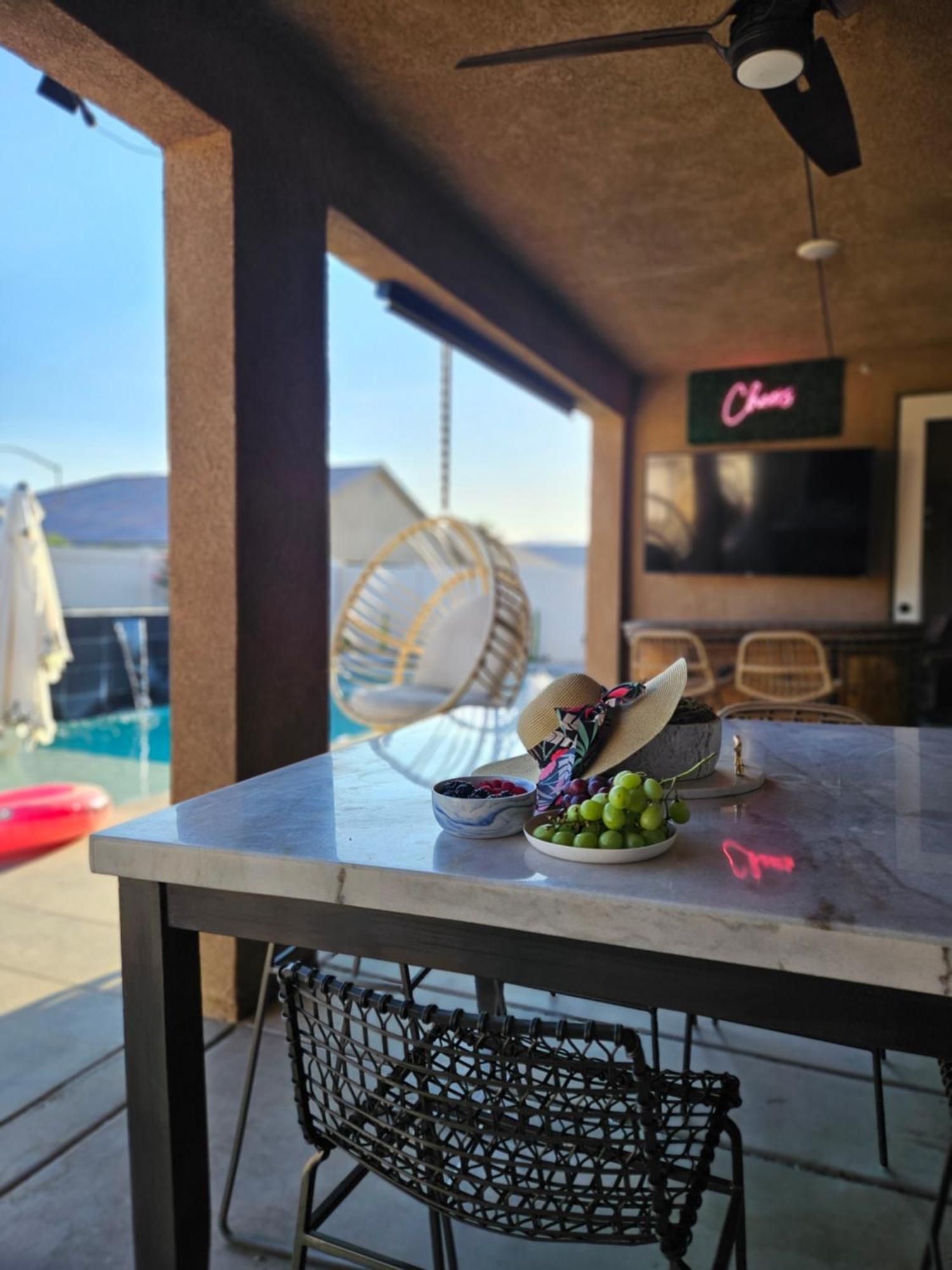Vila 5Br3B Pool, 2Mi To Fstvals, Ev Chrgr, Gym, Games Indio Exteriér fotografie